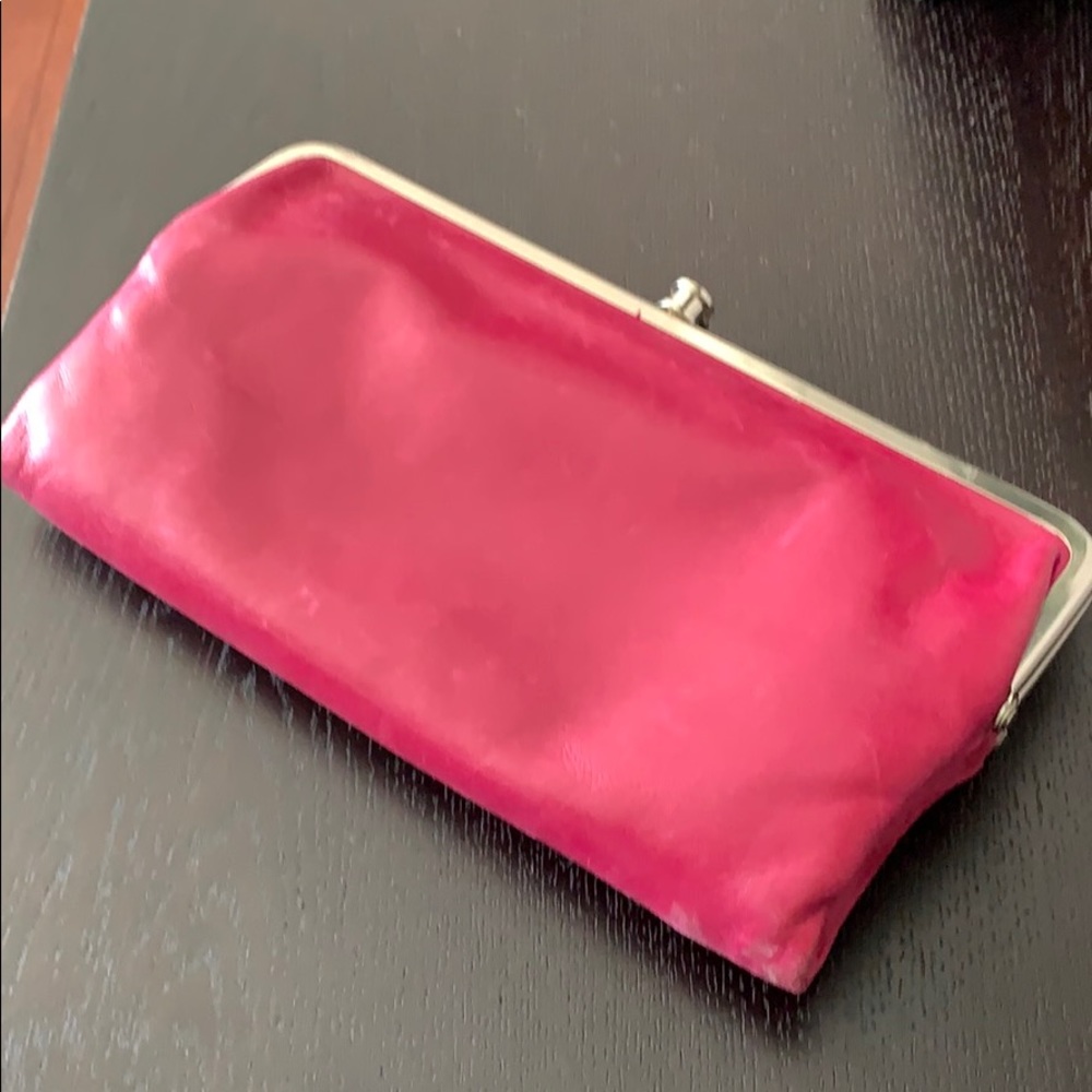 Hobo clutch hot pink
